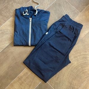 Vuori Brand New Jogger set